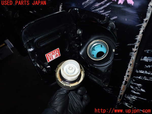 2UPJ-25221690]ハイエースバン200系(KDH201V)フューエルリッド 中古_m0003.jpg