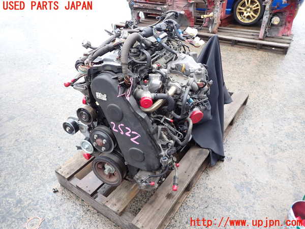 2UPJ-25222010]ハイエースバン200系(KDH201V)エンジン 1KD-FTV 4WD 中古_m0001.jpg