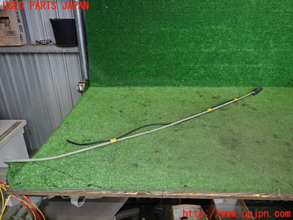 2UPJ-25226550]ハイエースバン200系(KDH201V)アンテナ 【ジャンク品】 中古_m0001.jpg