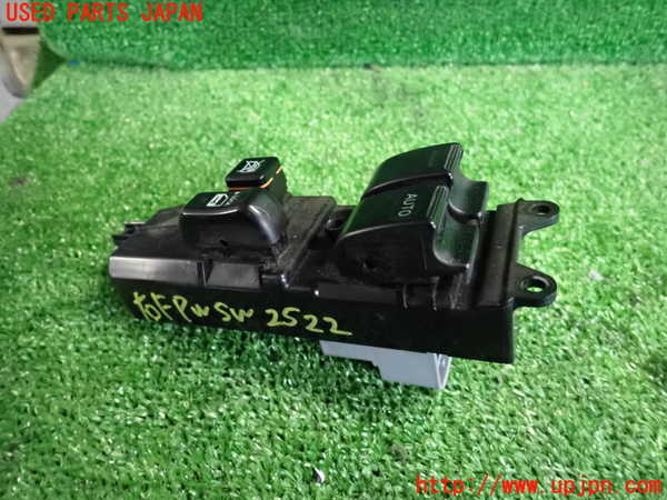 2UPJ-25226240]ハイエースバン200系(KDH201V)右前パワーウィンドウスイッチ 中古_m0001.jpg