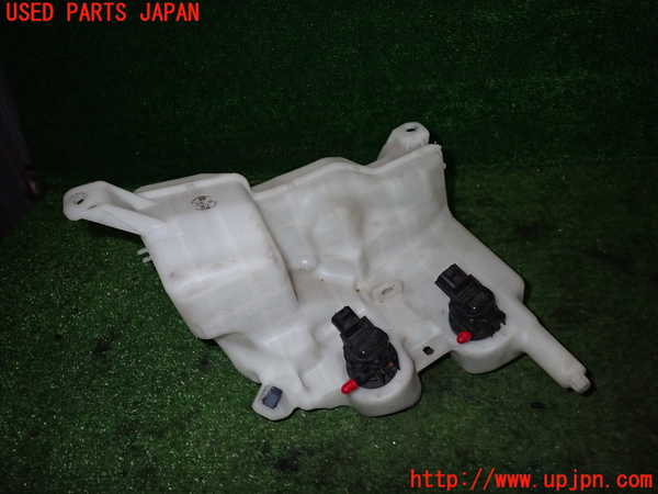 2UPJ-25226791]ハイエースバン200系(KDH201V)ウォッシャータンク1 中古_m0002.jpg