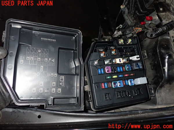 2UPJ-25236742]シビック タイプR ユーロ(FN2)ヒューズボックス2 中古_m0002.jpg