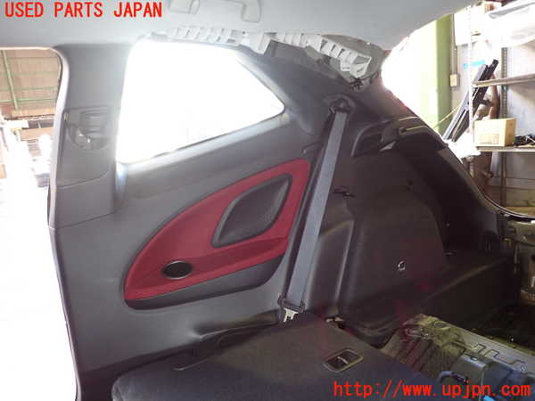 2UPJ-25237675]シビック タイプR ユーロ(FN2)右リアピラートリム 中古_m0001.jpg