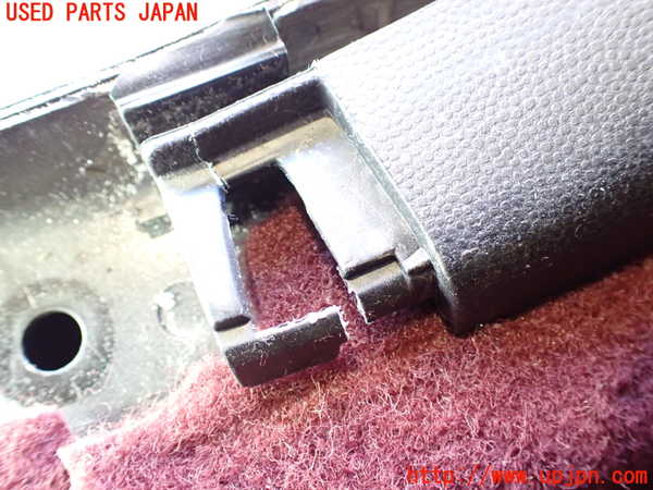 2UPJ-25237675]シビック タイプR ユーロ(FN2)右リアピラートリム 中古_m0003.jpg