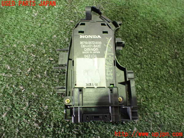 5UPJ-25246240]シビック タイプR(EP3)右パワーウィンドウスイッチ 中古_m0002.jpg