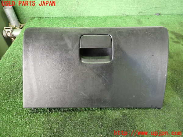 2UPJ-25247516]シビック タイプR(EP3)グローブボックス1 中古_m0001.jpg
