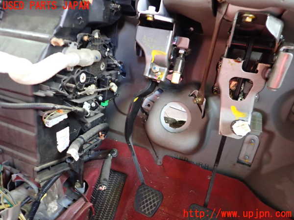 5UPJ-25247590]シビック タイプR(EP3)クラッチペダル 中古_m0001.jpg