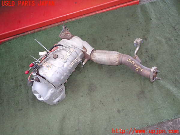 2UPJ-25252661]CX-5(KF2P)触媒1 中古_m0001.jpg