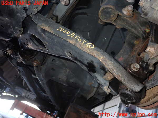 2UPJ-25255186]CX-5(KF2P)左フロントロアアーム1 中古_m0001.jpg