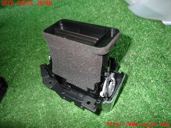 2UPJ-25257528]CX-5(KF2P)エアコン吹き出し口3 左 中古_m0003.jpg