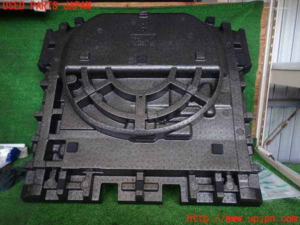 2UPJ-25257771]CX-5(KF2P)ラゲッジトレイ1 中古_m0003.jpg