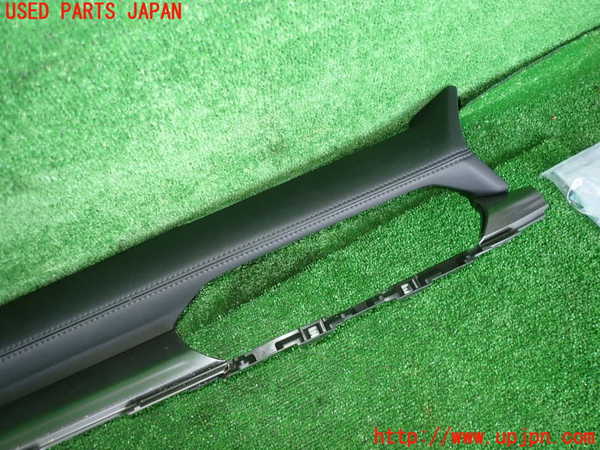 2UPJ-25257691]CX-5(KF2P)内装トリム類1 中古_m0002.jpg