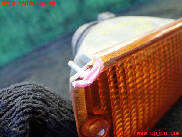 1UPJ-25261160]ジープ・ラングラー(TJ40S)右ウィンカーレンズ 中古_m0002.jpg