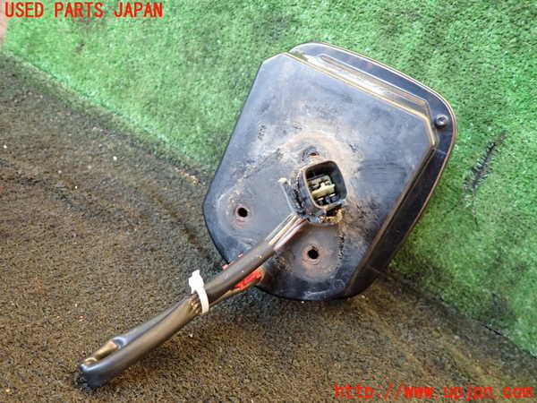 1UPJ-25261530]ジープ・ラングラー(TJ40S)右テールランプ 中古_m0002.jpg