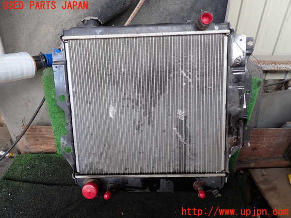 1UPJ-25262321]ジープ・ラングラー(TJ40S)ラジエーター1 中古_m0002.jpg