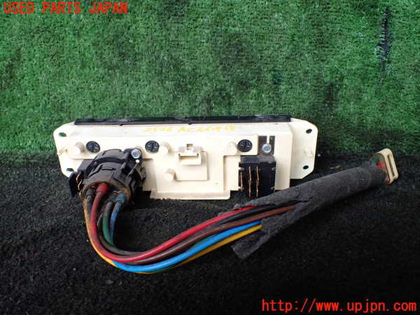 1UPJ-25266066]ジープ・ラングラー(TJ40S)エアコンスイッチ1 中古_m0003.jpg
