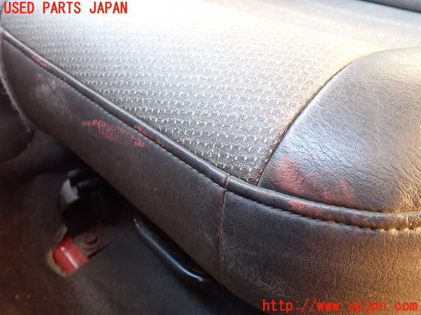 1UPJ-25267065]ジープ・ラングラー(TJ40S)助手席シート 中古_m0004.jpg