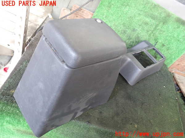 1UPJ-25267540]ジープ・ラングラー(TJ40S)センターコンソール 中古_m0004.jpg