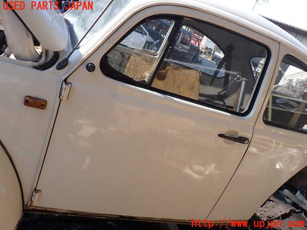 5UPJ-25271260]VW ビートル(タイプ1)(不明)左ドア 1017-1 CT 中古_m0001.jpg