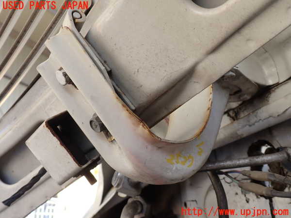 5UPJ-25271513]VW ビートル(タイプ1)(不明)トランクヒンジ1 中古_m0002.jpg