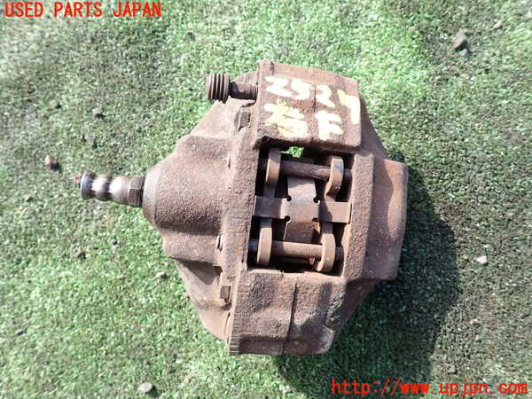 1UPJ-25274080]VW ビートル(タイプ1)(不明)右フロントキャリパー 中古_m0001.jpg
