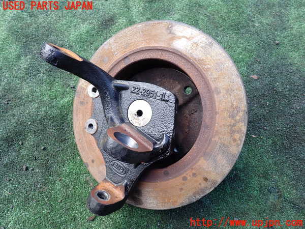 5UPJ-25274295]VW ビートル(タイプ1)(不明)左フロントナックルハブ 中古_m0002.jpg