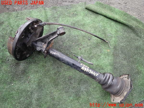 5UPJ-25274300]VW ビートル(タイプ1)(不明)右リアナックルハブ 中古_m0001.jpg