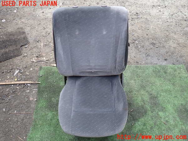1UPJ-25277035]VW ビートル(タイプ1)(不明)運転席シート 中古_m0001.jpg