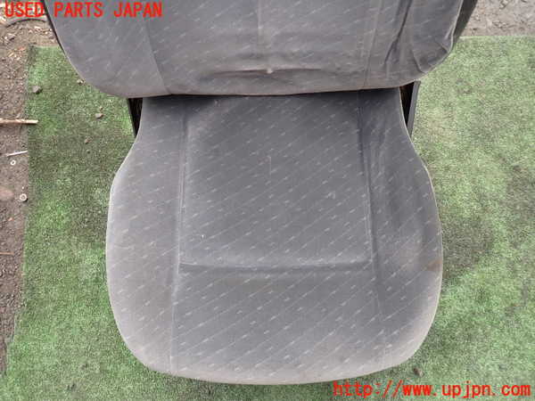 1UPJ-25277035]VW ビートル(タイプ1)(不明)運転席シート 中古_m0003.jpg