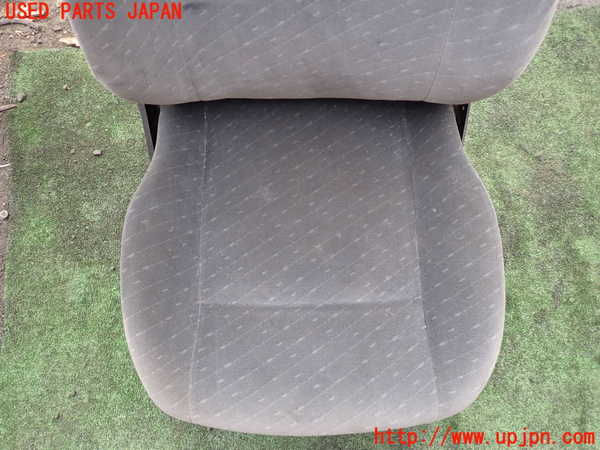 1UPJ-25277065]VW ビートル(タイプ1)(不明)助手席シート 中古_m0003.jpg