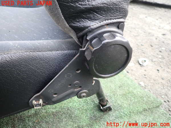 1UPJ-25277065]VW ビートル(タイプ1)(不明)助手席シート 中古_m0004.jpg