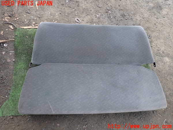 1UPJ-25277385]VW ビートル(タイプ1)(不明)リアシート 中古_m0001.jpg