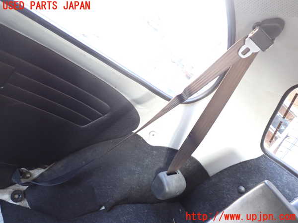 5UPJ-25277155]VW ビートル(タイプ1)(不明)右2列目シートベルト 中古_m0001.jpg