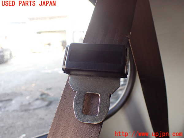 5UPJ-25277155]VW ビートル(タイプ1)(不明)右2列目シートベルト 中古_m0002.jpg