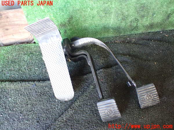 1UPJ-25277590]VW ビートル(タイプ1)(不明)クラッチペダル 中古_m0001.jpg