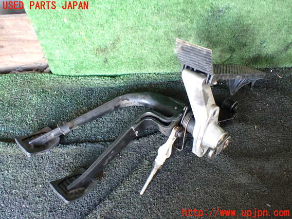 1UPJ-25277590]VW ビートル(タイプ1)(不明)クラッチペダル 中古_m0002.jpg