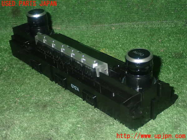 1UPJ-25286066]アクア(AQUA)(MXPK11)エアコンスイッチ1 中古_m0002.jpg