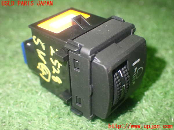 1UPJ-25286309]アクア(AQUA)(MXPK11)スイッチ4 (ヘッドランプレベリング) 中古_m0002.jpg