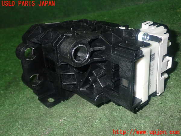 1UPJ-25287555]アクア(AQUA)(MXPK11)ATシフトレバー 中古_m0004.jpg