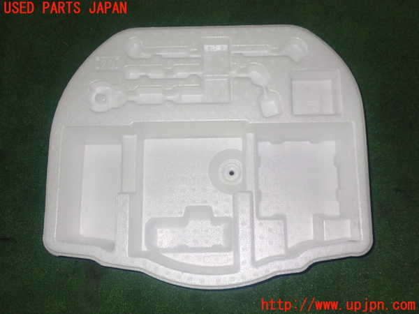1UPJ-25287771]アクア(AQUA)(MXPK11)ラゲッジトレイ1 中古_m0001.jpg
