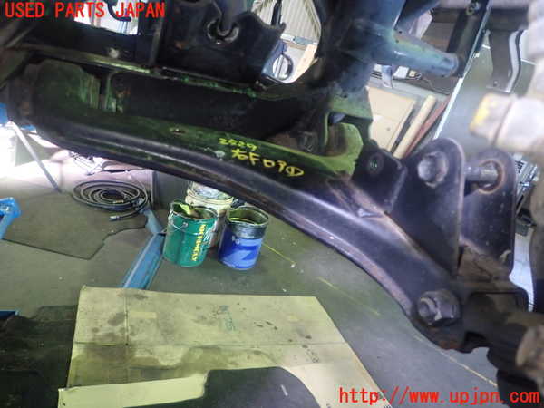 5UPJ-25295176]カプチーノ(EA11R)右フロントロアアーム1 中古_m0002.jpg