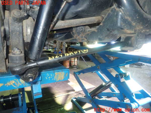 5UPJ-25295227]カプチーノ(EA11R)左リアロアアーム2 中古_m0001.jpg