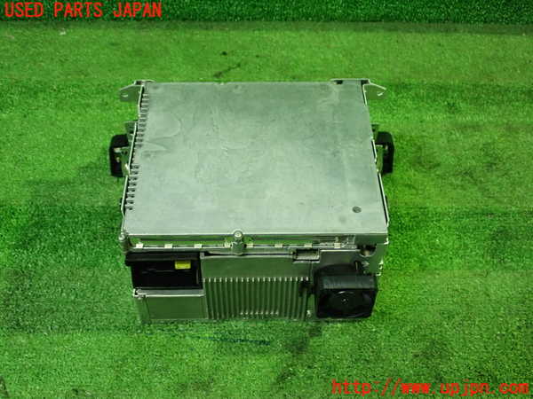 1UPJ-25316480]BMW 650i クーペ E63 (EH48)CDプレーヤー 中古_m0003.jpg