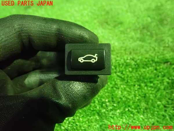 1UPJ-25316310]BMW 650i クーペ E63 (EH48)スイッチ5（トランク） 中古_m0001.jpg