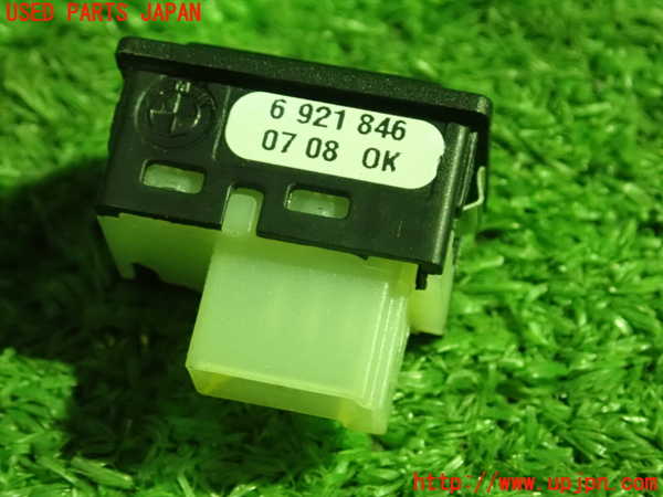 1UPJ-25316310]BMW 650i クーペ E63 (EH48)スイッチ5（トランク） 中古_m0002.jpg