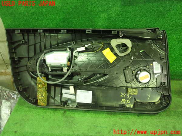 1UPJ-25311234]BMW 650i クーペ E63 (EH48)右ドア内張り 中古_m0005.jpg