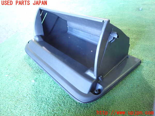 1UPJ-25337516]アクア(AQUA)(NHP10)グローブボックス1 中古_m0002.jpg