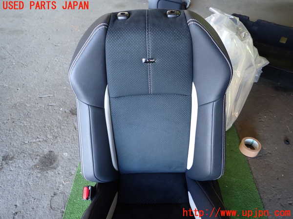 5UPJ-25337065]アクア(AQUA)(NHP10)助手席シート 中古_m0002.jpg