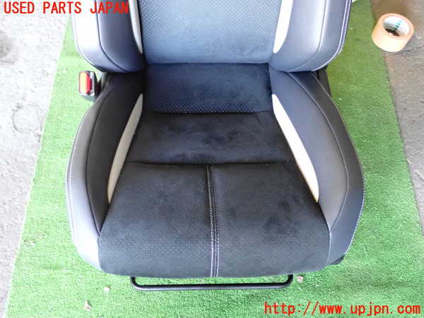 5UPJ-25337065]アクア(AQUA)(NHP10)助手席シート 中古_m0003.jpg