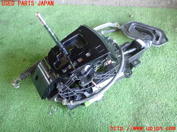 1UPJ-25337555]アクア(AQUA)(NHP10)ATシフトレバー 中古_m0001.jpg